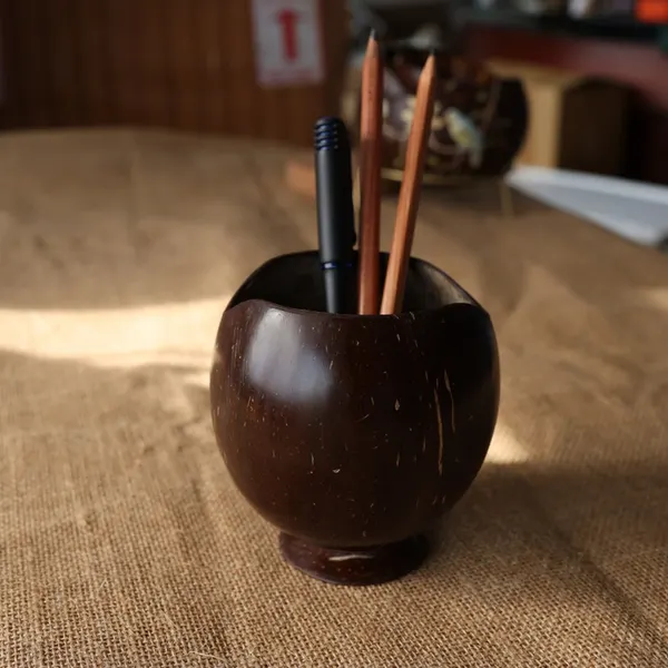 Pen Holder